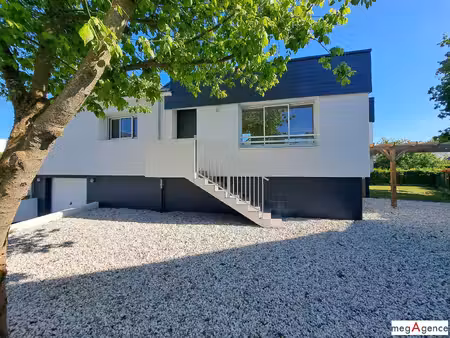 sautron bourg – maison avec prestations de qualité  au cœur de toutes les commodités