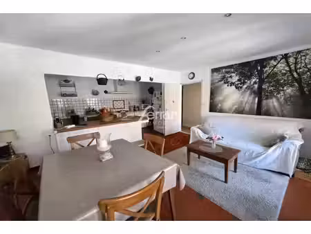 location appartement 2 pièces 56m² salernes 83690