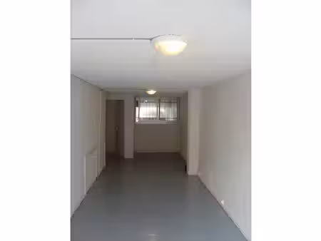 location local professionnel 30m² cagnes sur mer 06800