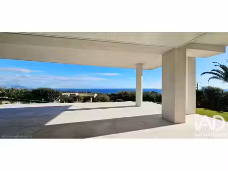 appartement à roquebrune-sur-argens (83380)