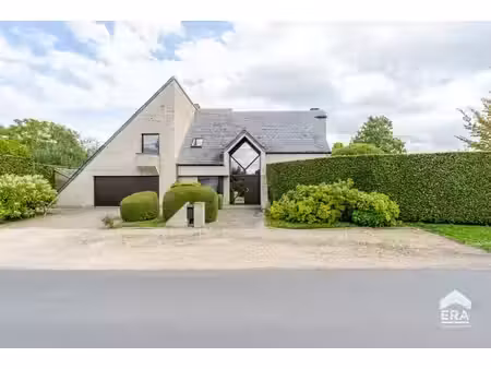 spacieuse maison familiale avec 5 chambres à vendre à hamme