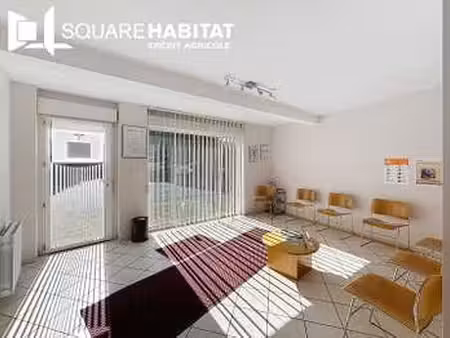vente bureaux et commerces à lamballe (22400) : à vendre / 59m² lamballe