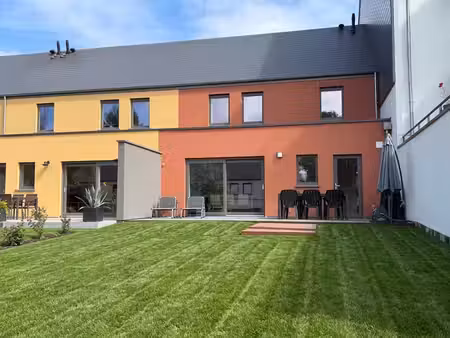maison 3ch récente peb: a  très belles prestations  jardin e