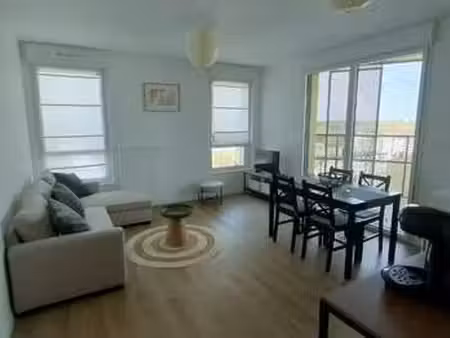 location appartement 3 pièces meublé à vezin-le-coquet (35132) : à louer 3 pièces meublé /