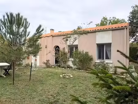 vente maison 4 pièces 79 m² à fouras (17450)  315 000 €