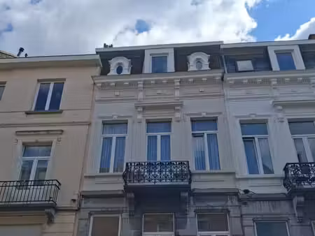 maison 4 façades 4 chambres etterbeek 203m² (2460)