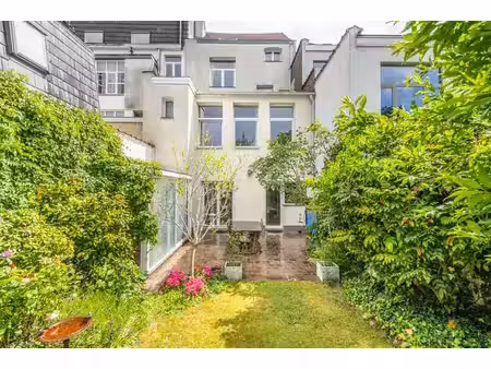 charmante maison de maître 6 chambres + jardin  forest/uccle