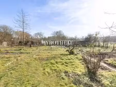vente terrain à feneu (49460) : à vendre / 925m² feneu
