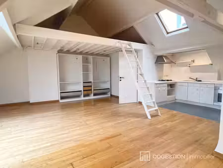 studio loft lumineux et climatisée – uccle gare calevoet