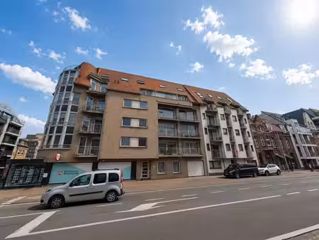 grand appartement en duplex avec 2 chambres au cœur de midd