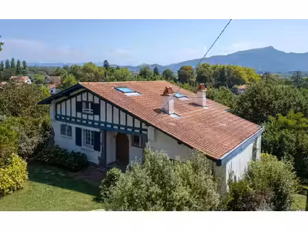 vente maison 10 pièces 255 m² saint-jean-de-luz (64500)