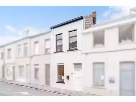 maison prête à emménager avec 3 chambres et terrasse à alost