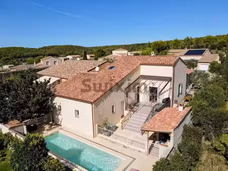 vente villa 4 pièces 110 m² à nimes (30000)  390 000 €