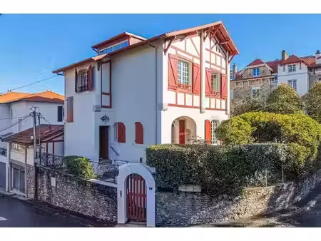 vente maison 8 pièces 189 m² à biarritz (64200)  1 155 000 €