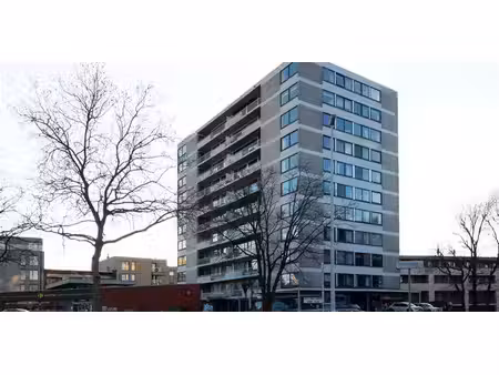 appartement à vendre à genk pour € 240.000 avec 3 chambres à coucher