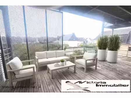 appartement avec beau balcon terrasse  dans résidence récent