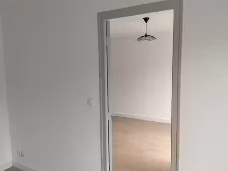 location appartement 3 pièces 65 m² à tarbes (65000)