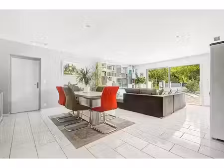 vente maison 5 pièces 130 m² à l'isle-sur-la-sorgue (84800)  943 000 €