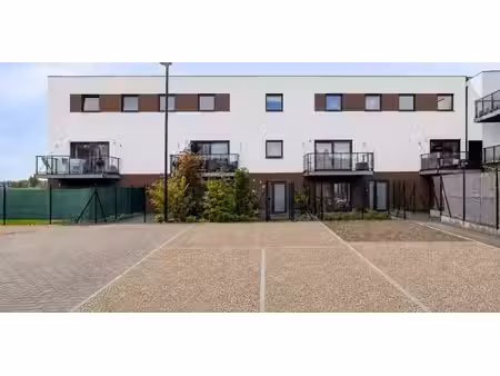 appartement à vendre à pamel pour € 320.000 avec 3 chambres à coucher