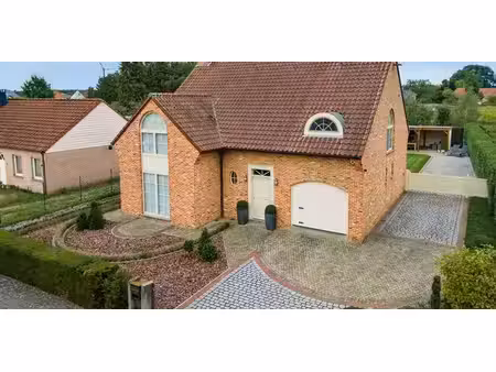 maison à vendre à lille pour € 625.000 avec 3 chambres à coucher