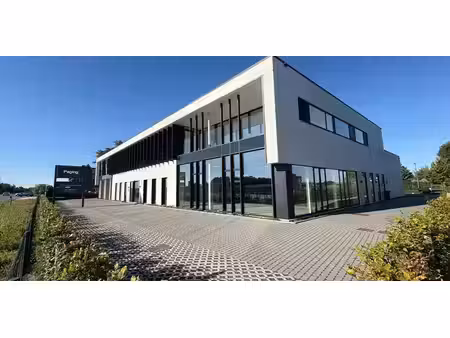 bureau à louer à oudenaarde pour € 5.200