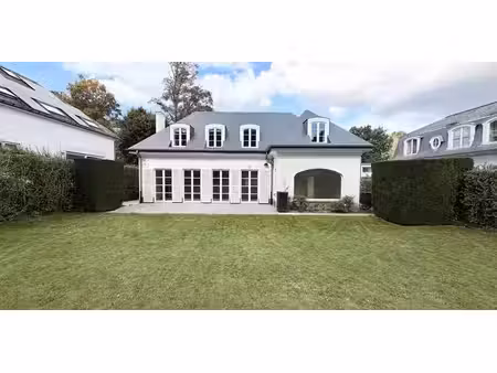 maison à louer à tervuren pour € 4.350 avec 5 chambres à coucher