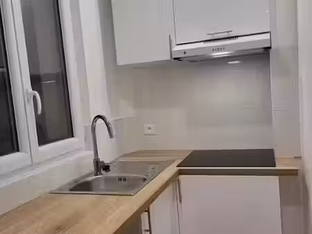 location appartement 2 pièces 30 m² à ivry-sur-seine (94200)  900 €