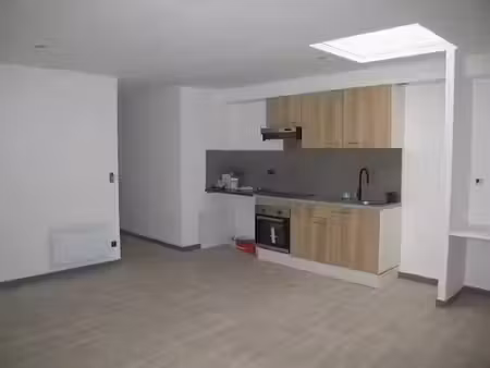 location appartement 2 pièces 47 m² à mussidan (24400)  565 €