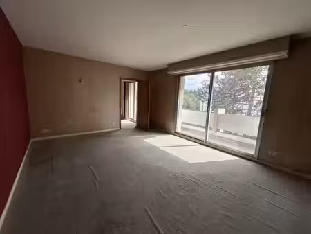 spacieux appartement 4 pièces à rénover à auch