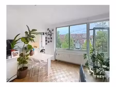 studio à louer   ixelles (vbe67443)