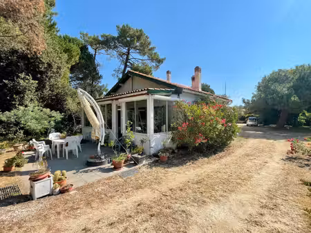 maison de plain-pied avec dépendance  proche plage et forêt