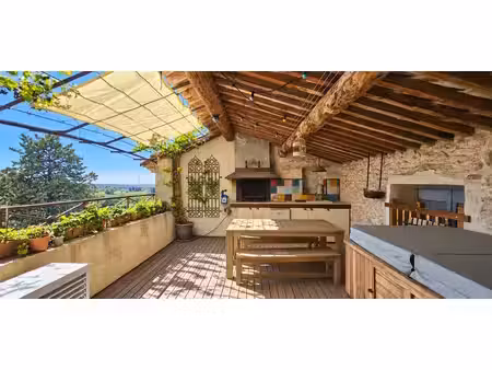 maison de village 6 pièces 139m² avec extérieurs