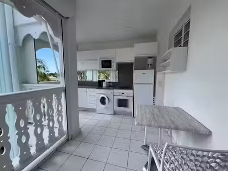 vente appartement 1 pièce 17.68 m² à saint-françois (97118)  190 000 €