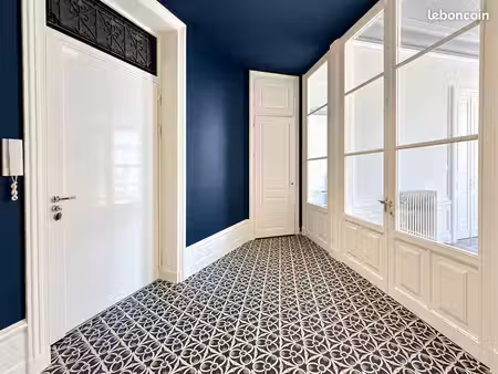 grenoble victor hugo superbe appartement ancien rénové-151m2 3 chambres