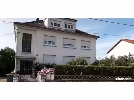 appartement 135 m2 dans jolie résidence