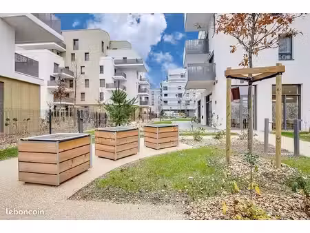 appartement 3 pièces 56 m²
