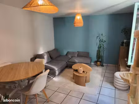 maison de bourg mozac 2 possibilité 3 chambre