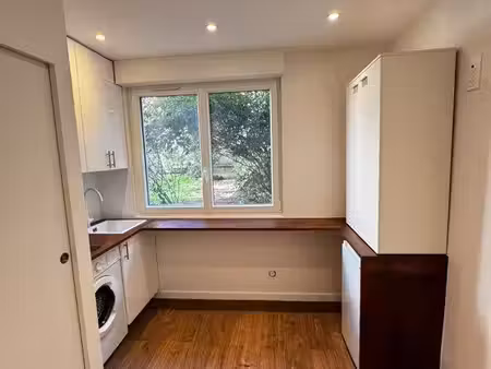 beau studio avenue de iéna 75116 paris
