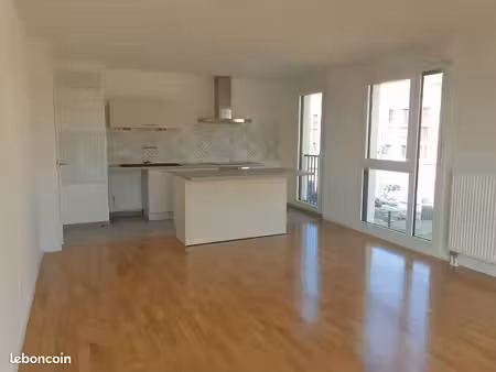 appartement 5 pièces 84 m²