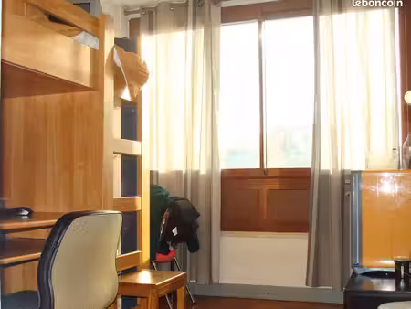 chambre meublée chez l'abitant