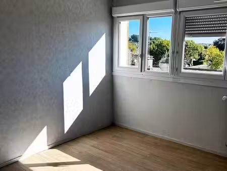 t3 de 76 m² à saint-juéry