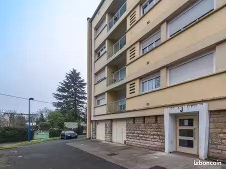 appartement 4 pièces 62 m²