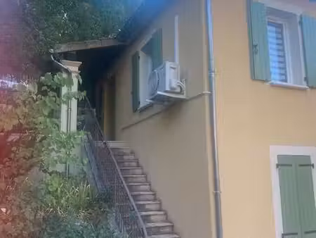 villa t 4