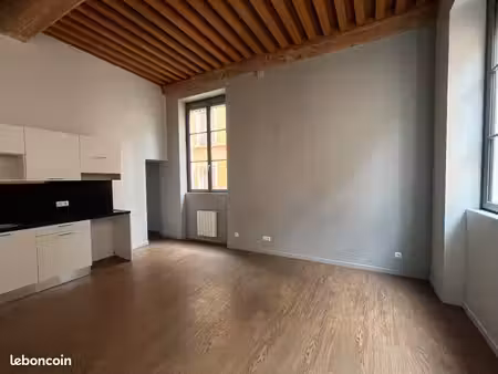 appartement 1 pièce 28 m²
