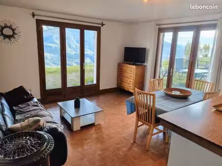 rez de jardin  2 chambres  jardin  pk 2p