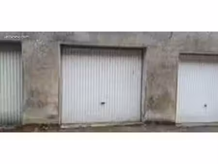 recherche garage en location