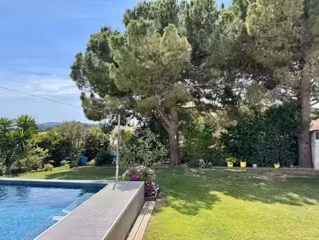 maison de luxe à vendre dans le quartier des usines
