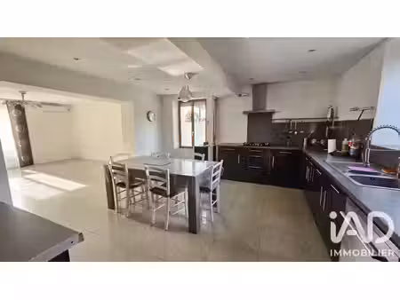 vente maison 6 pièces 197 m² la ferté-sous-jouarre (77260)