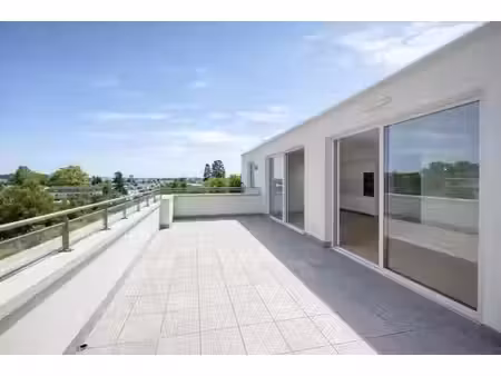 vente appartement 4 pièces 92 m² à chambourcy (78240)  400 000 €