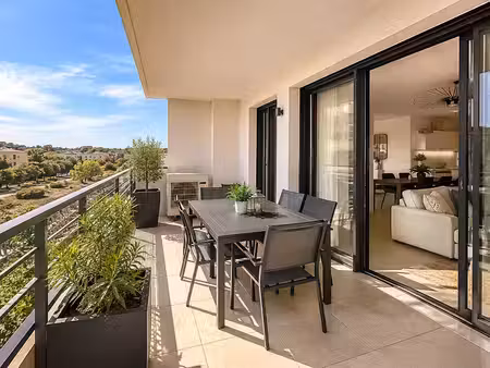 vente appartement 4 pièces 82 m² à frejus (83600)  435 000 €